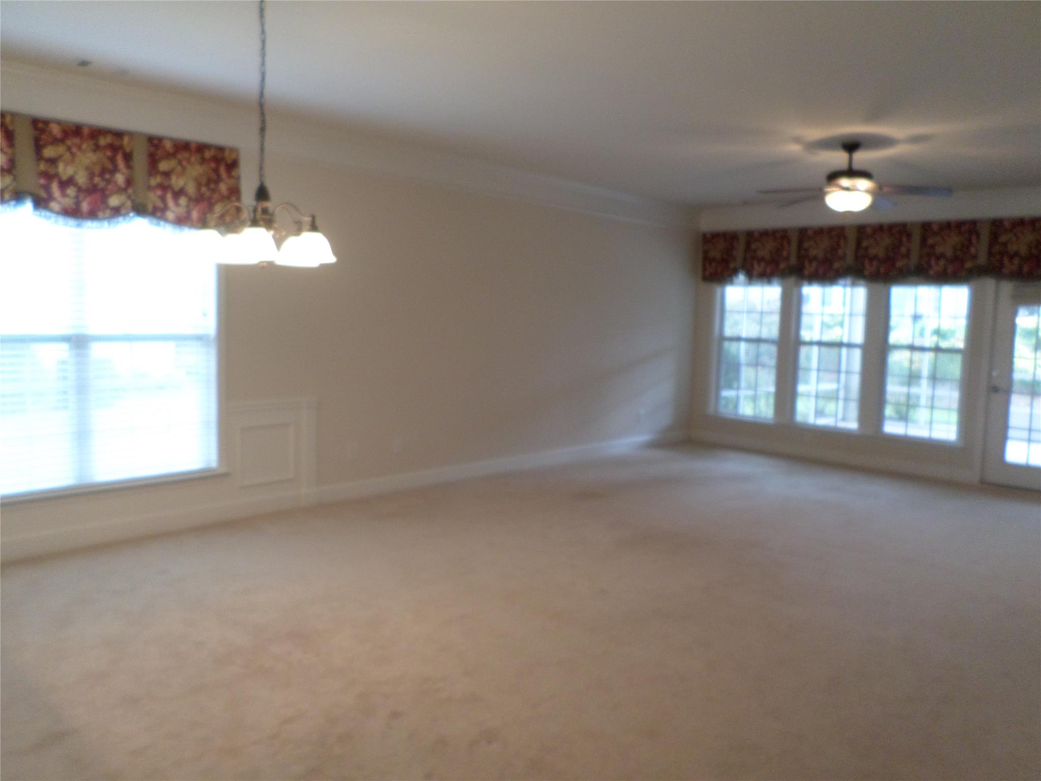609 Pixie Ct, Griffin, GA 30223 photo 4