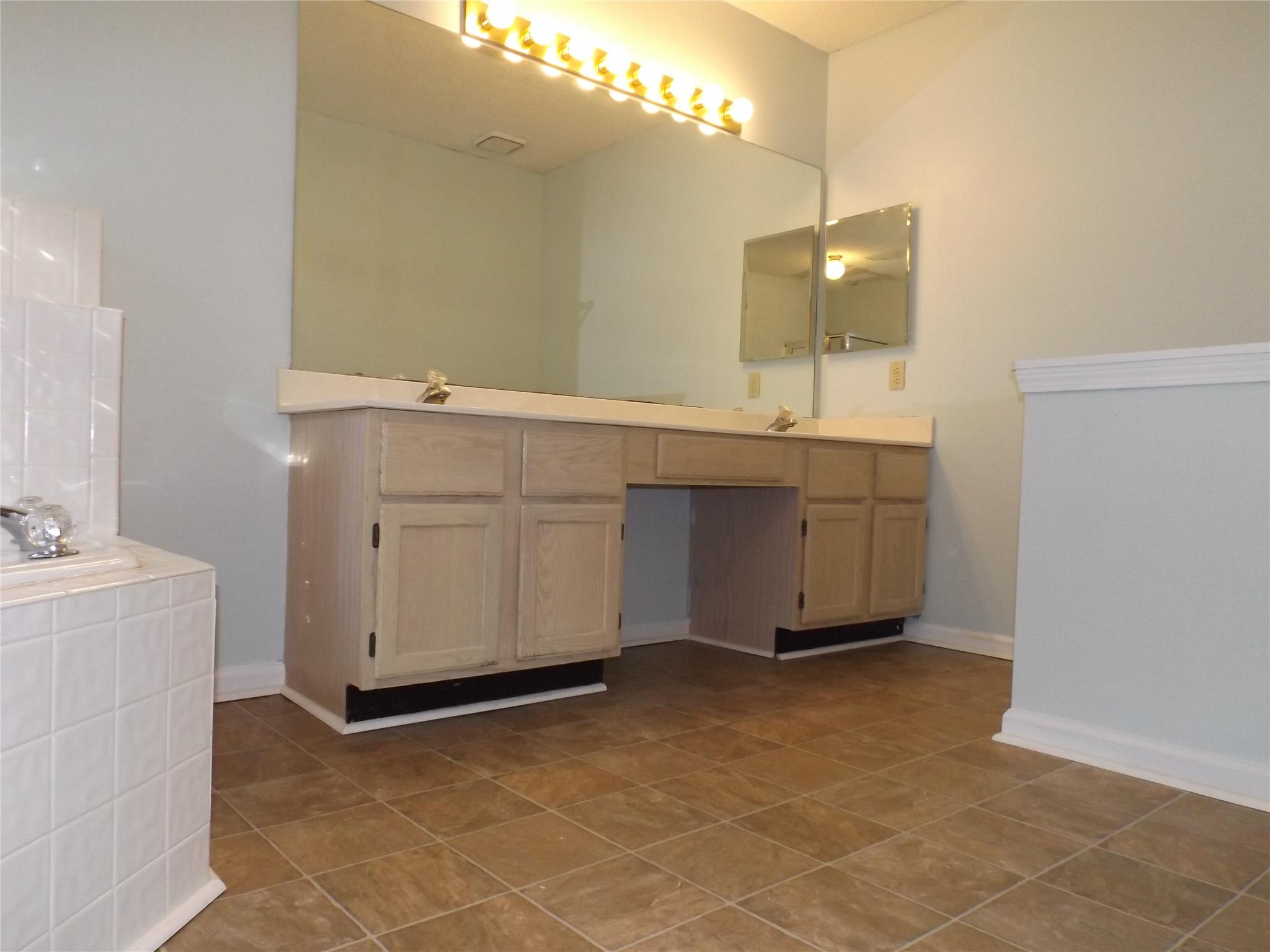 306 Eagle Ct, Stockbridge, GA 30281 photo 9