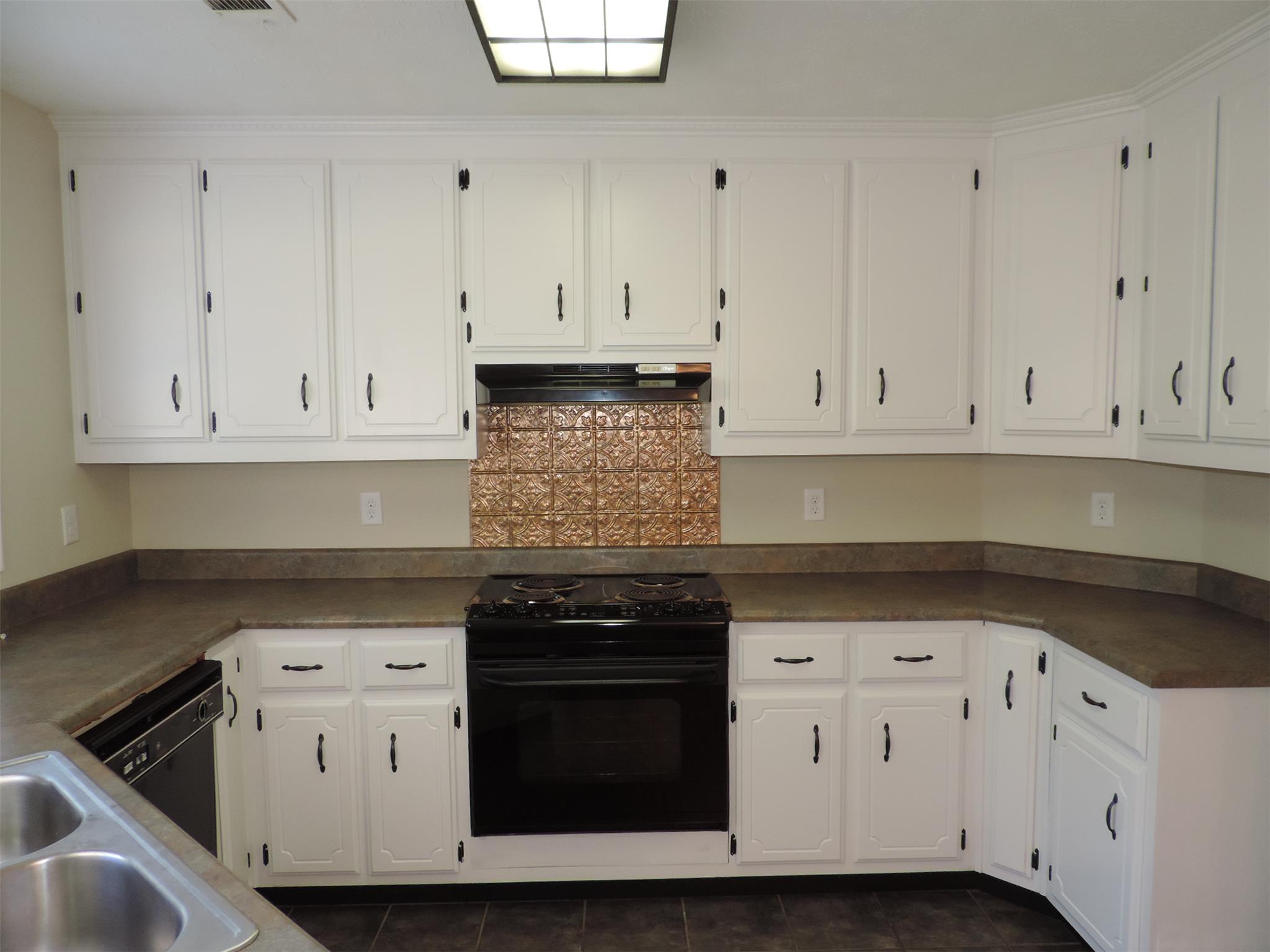 1934 Atha Woods Dr, Monroe, GA 30655 photo 11