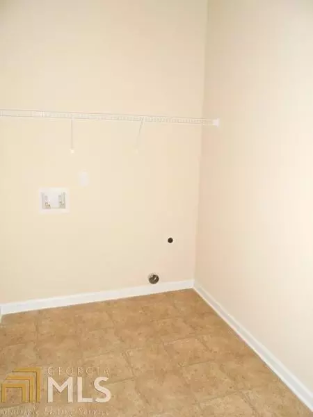 104 Meadows Walk, Byron, GA 31008 photo 13