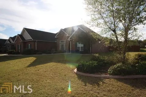 100 Barossa Ct, Warner Robins, GA 31088 photo 2