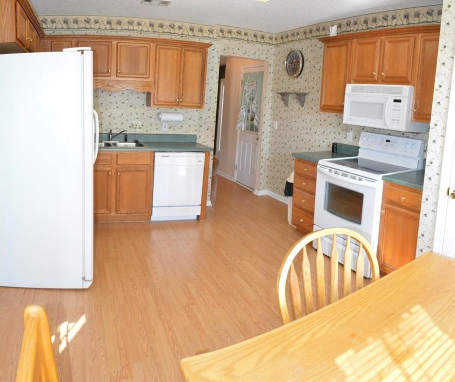 107 Springfield Ln, Warner Robins, GA 31088 photo 5