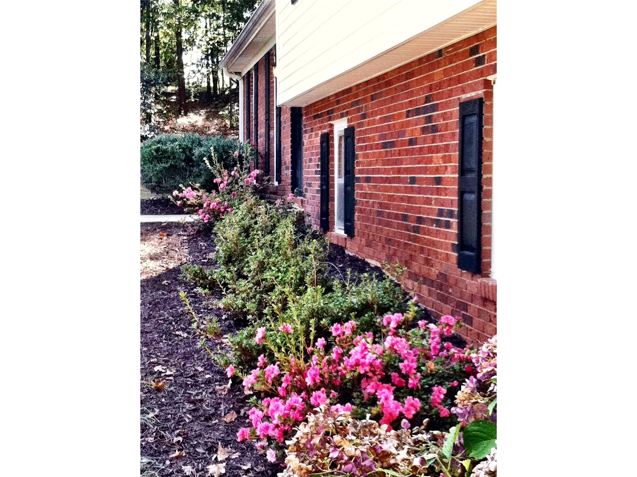 103 Oakdale Dr, Lagrange, GA 30240 photo 4