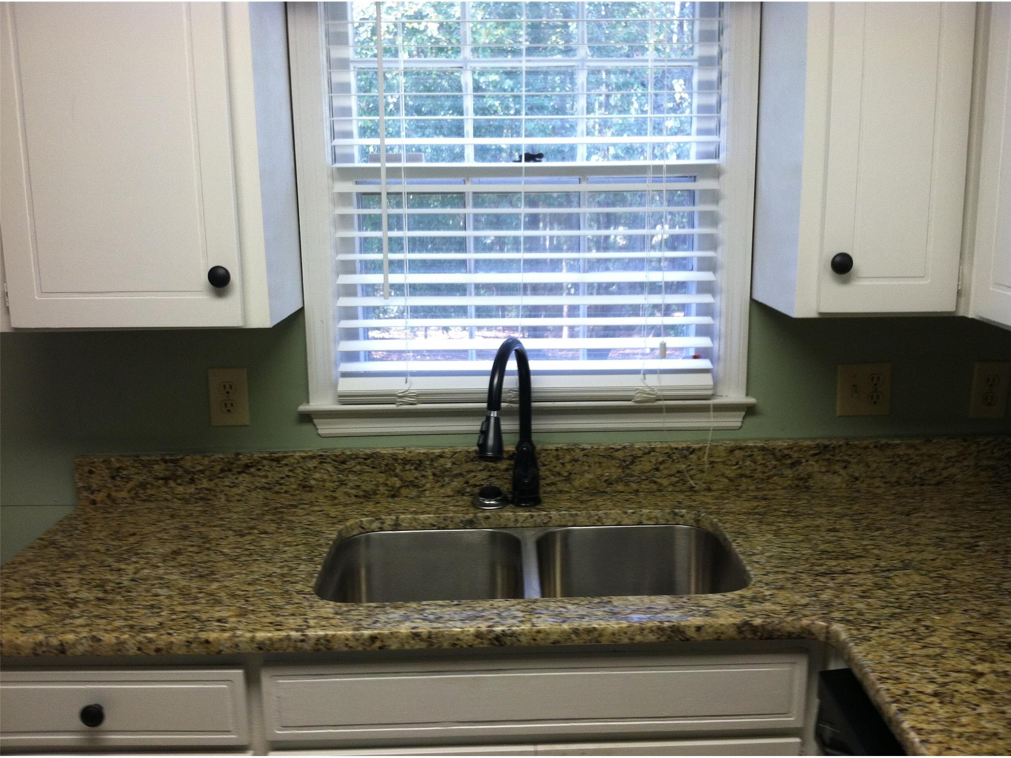 103 Oakdale Dr, Lagrange, GA 30240 photo 9