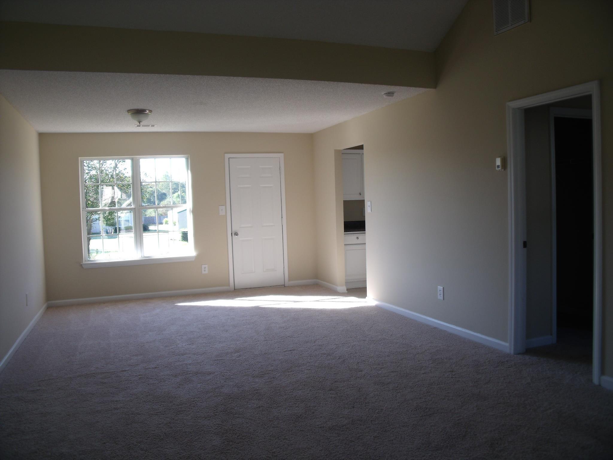 490 Regal Rd, Jackson, GA 30233 photo 2