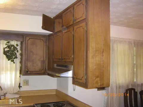 6518 Sinclair Pl, Morrow, GA 30260 photo 6
