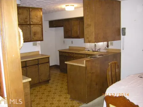 6518 Sinclair Pl, Morrow, GA 30260 photo 3