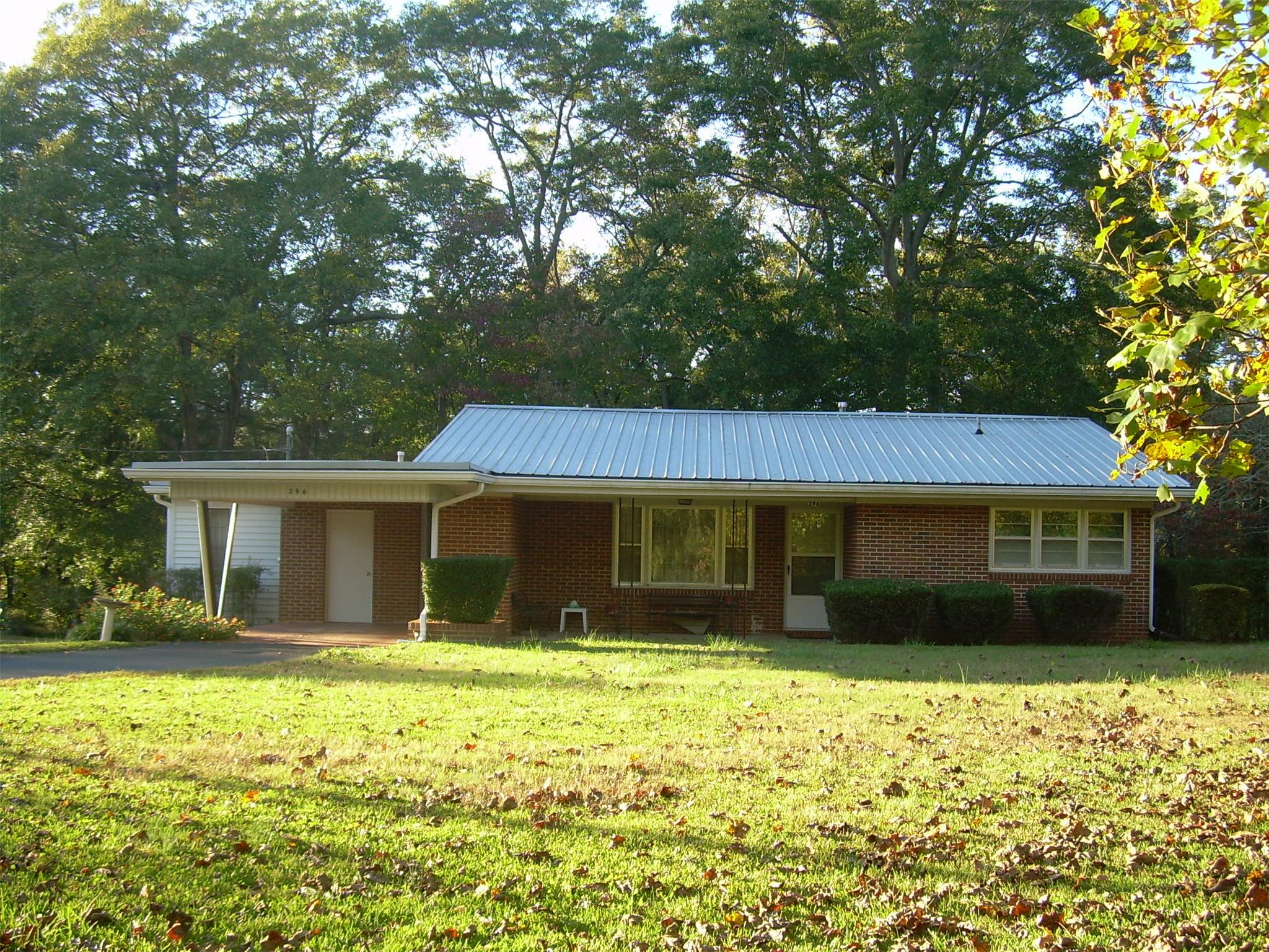 396 Scott St, Commerce, GA 30529 photo 1
