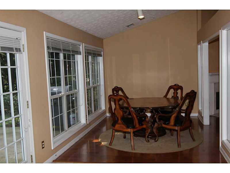 3322 Crossfield Ln, Duluth, GA 30096 photo 4