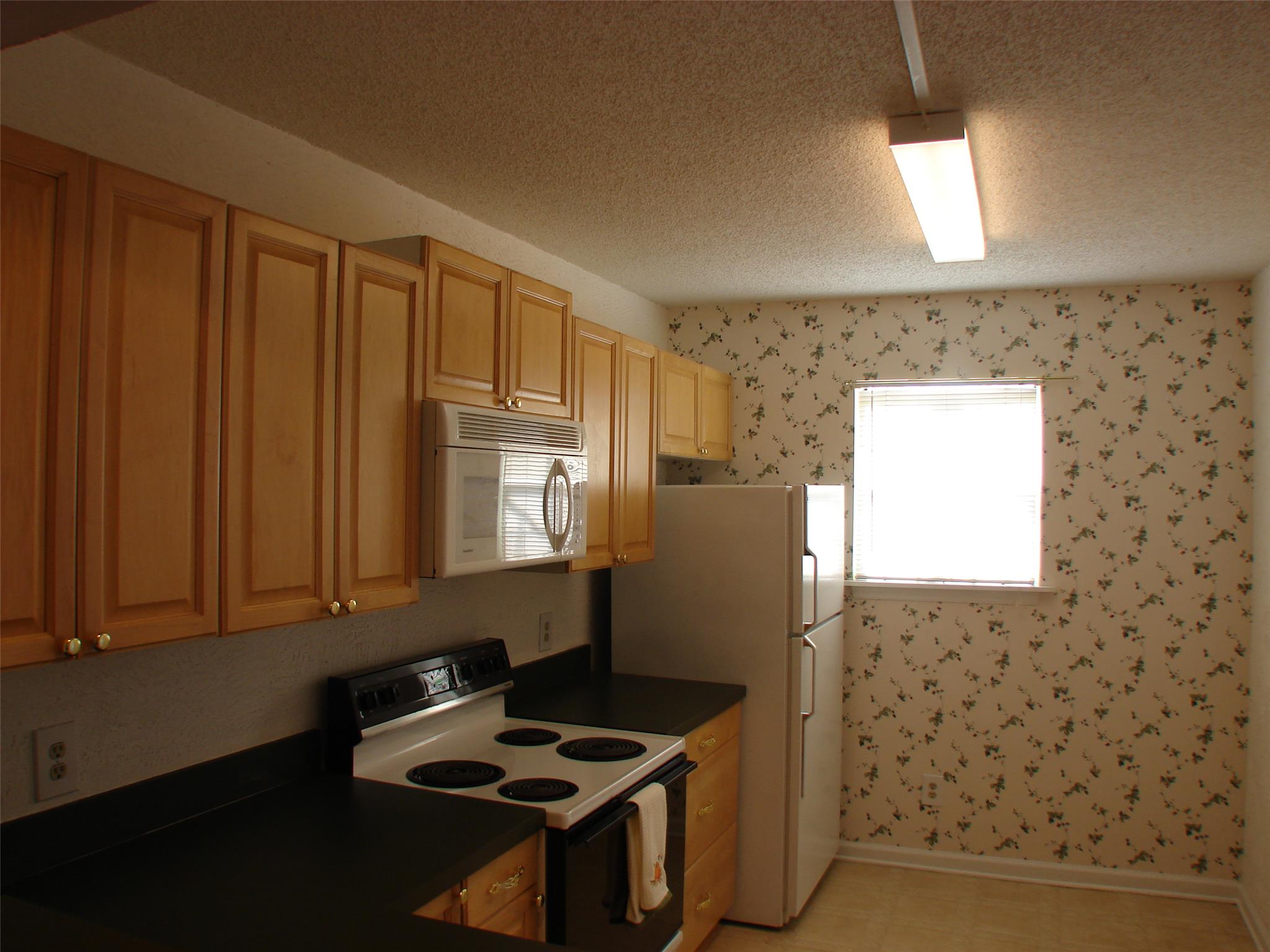 4135 Stillwater Dr, Duluth, GA 30096 photo 12
