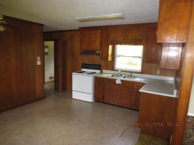 111 First Ave, Griffin, GA 30223 photo 5