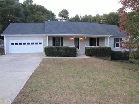844 Lodgeview Dr, Bethlehem, GA 30620 photo 1