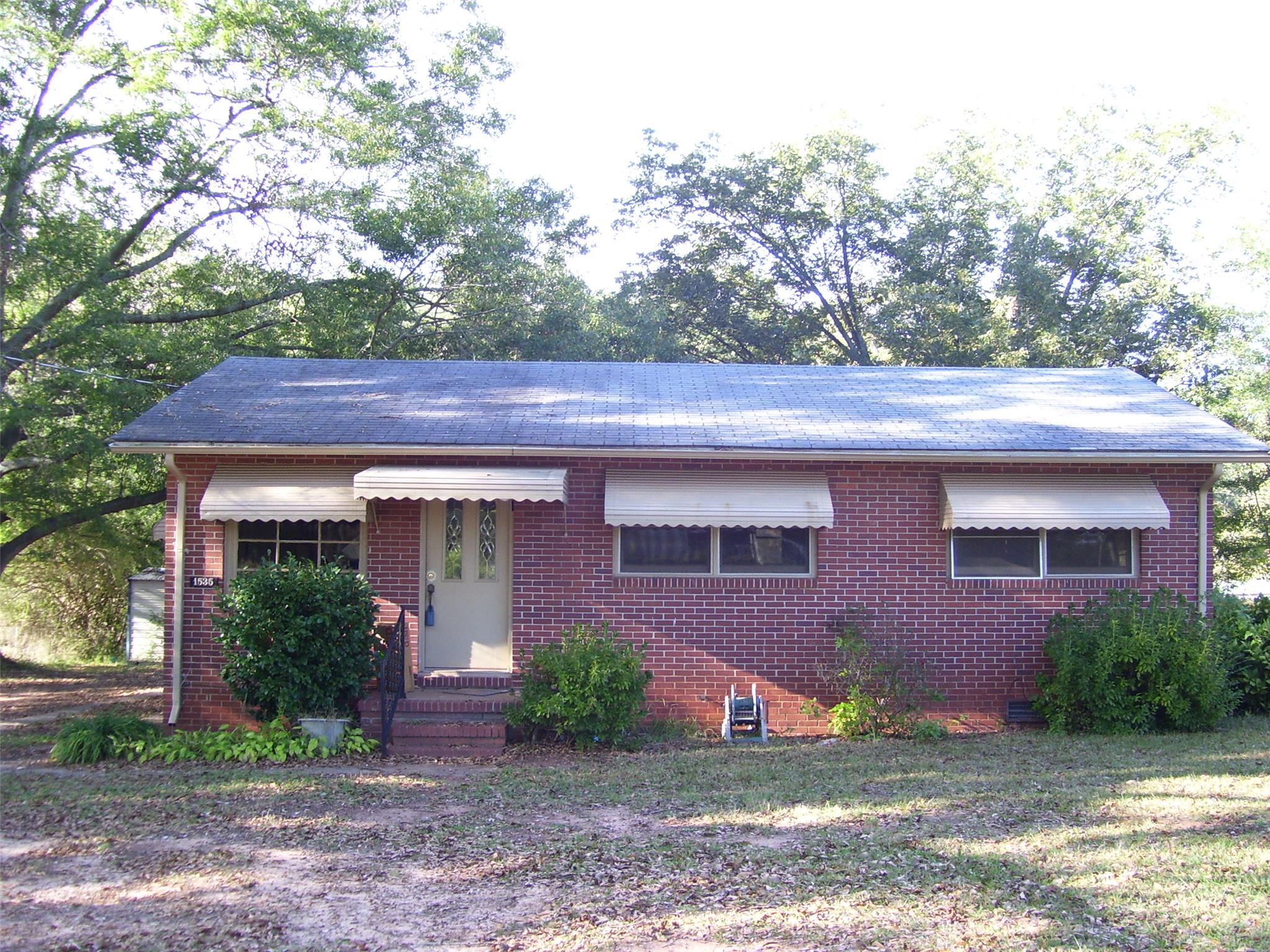 1535 E Church St, Monroe, GA 30655 photo 1