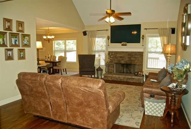 357 Raven Rdg, Jefferson, GA 30549 photo 5