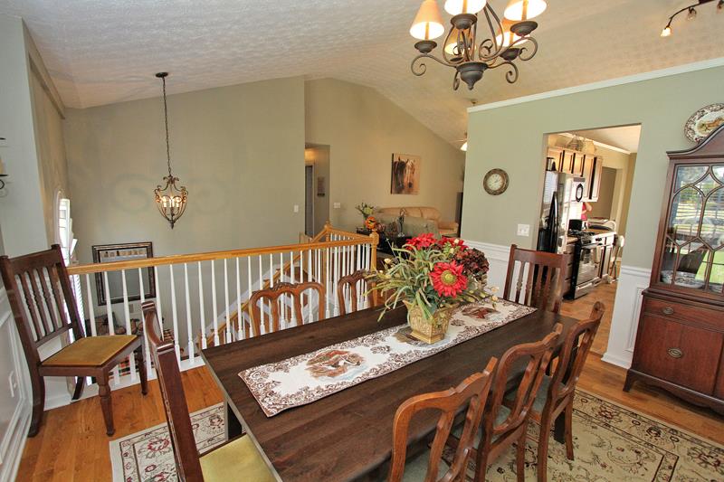 3900 Riversong Dr, Suwanee, GA 30024 photo 6