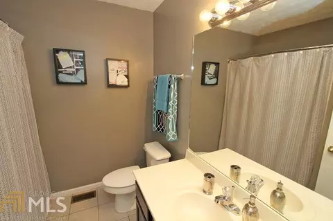 3900 Riversong Dr, Suwanee, GA 30024 photo 19