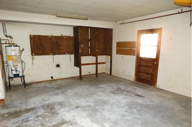 2435 Burton Cir, Morrow, GA 30260 photo 15