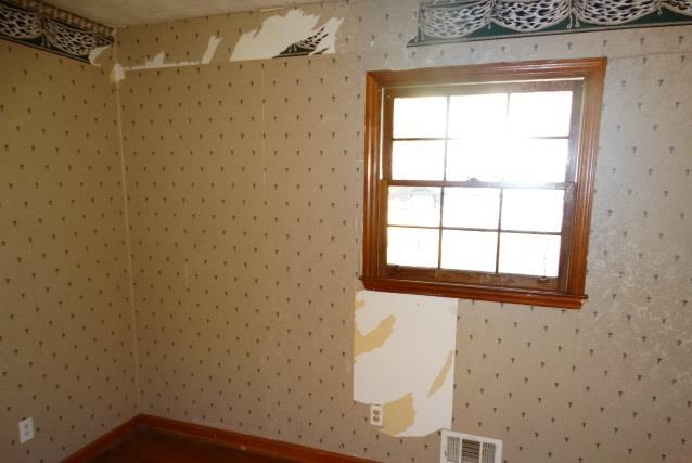 2435 Burton Cir, Morrow, GA 30260 photo 4