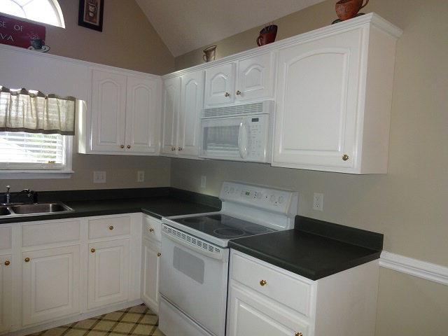 202 Shadow Pond Rd, Dublin, GA 31021 photo 4