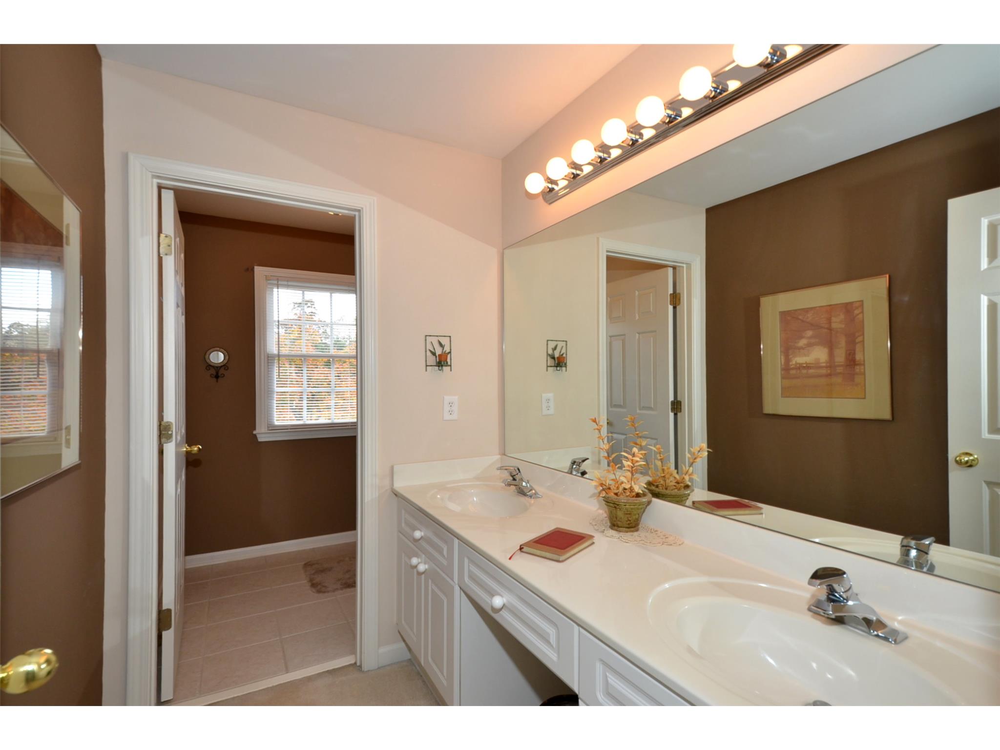 3904 Lost Oak Dr, Buford, GA 30519 photo 22