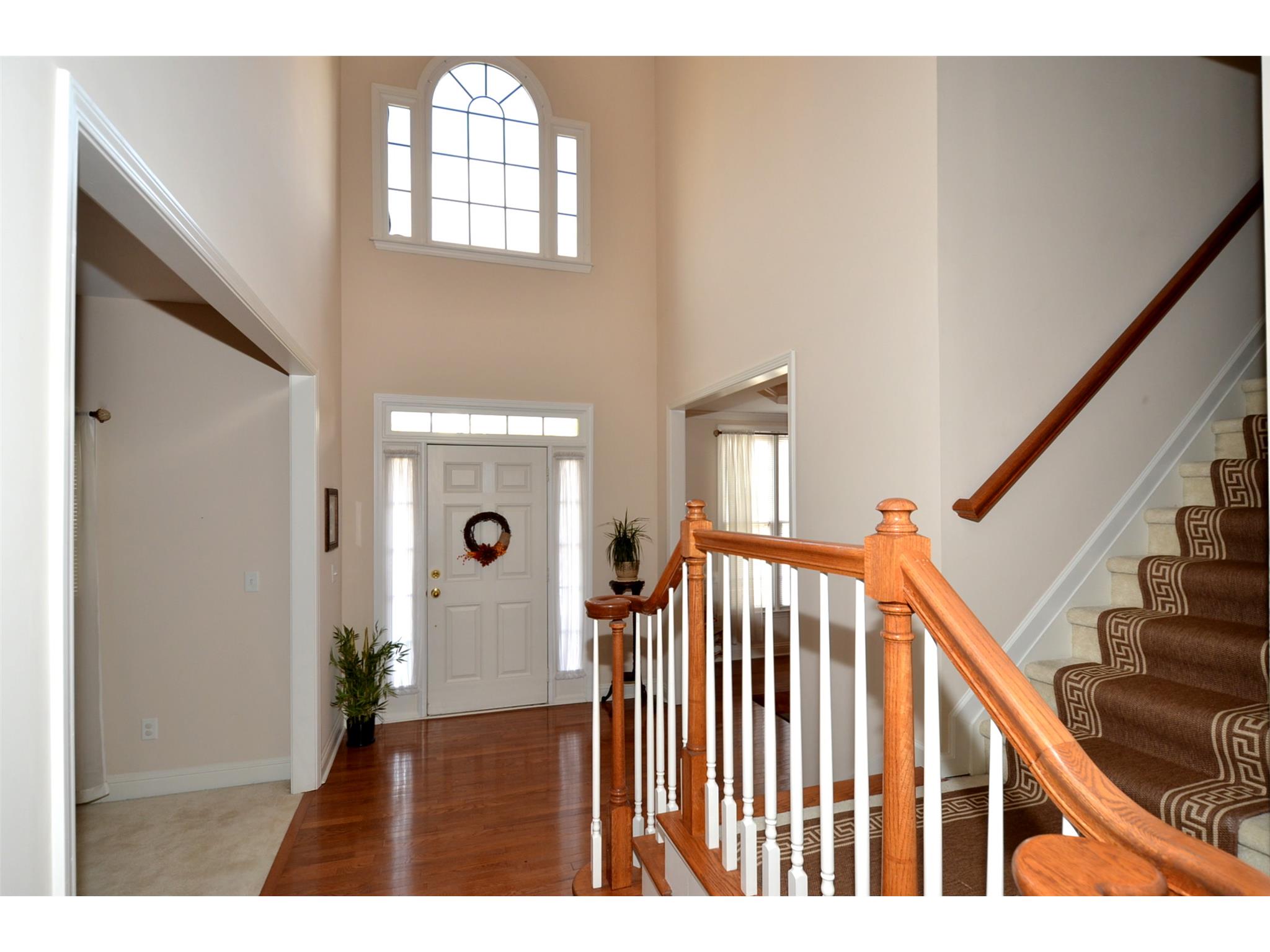 3904 Lost Oak Dr, Buford, GA 30519 photo 4