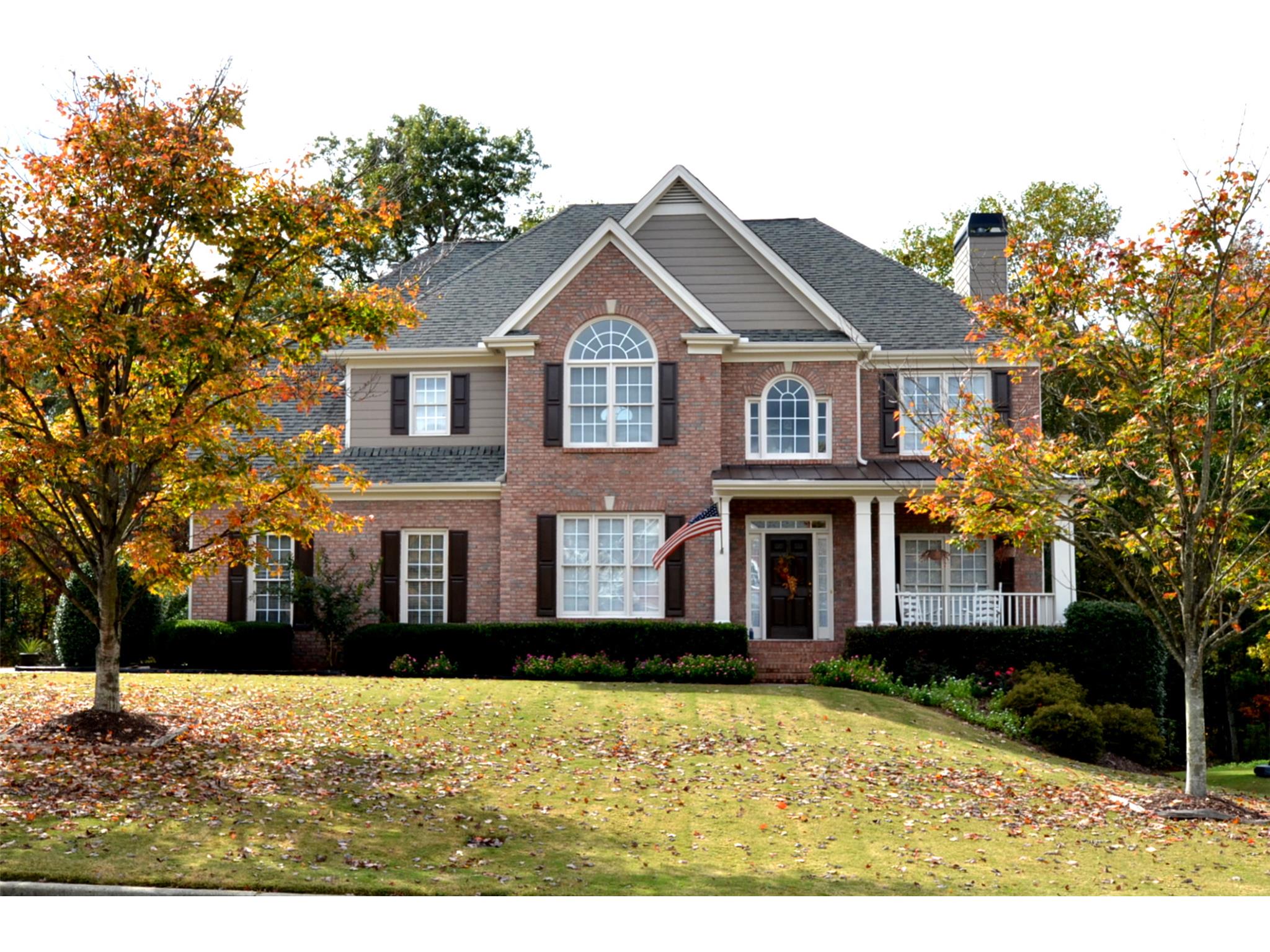 3904 Lost Oak Dr, Buford, GA 30519 photo 1