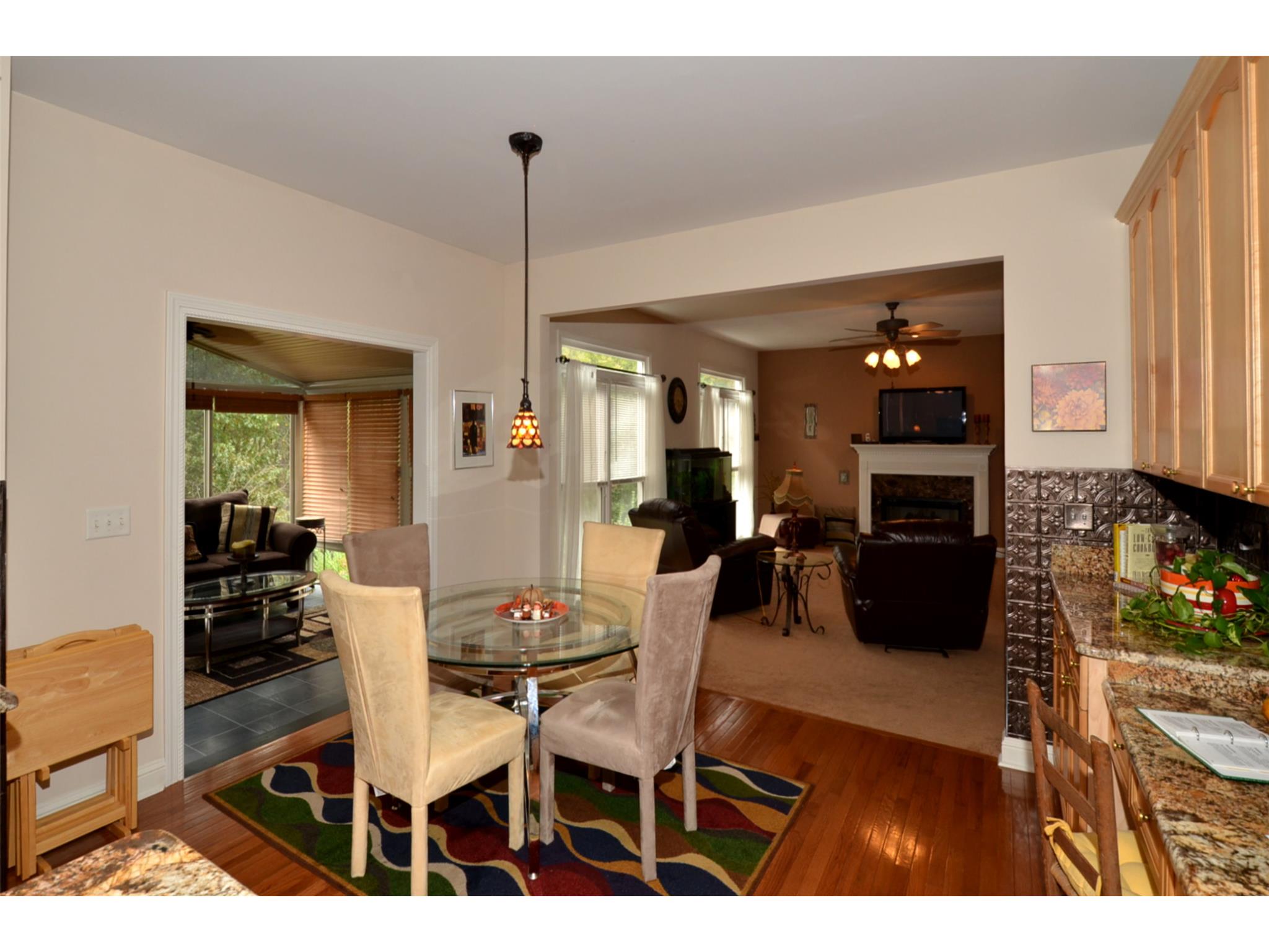 3904 Lost Oak Dr, Buford, GA 30519 photo 9