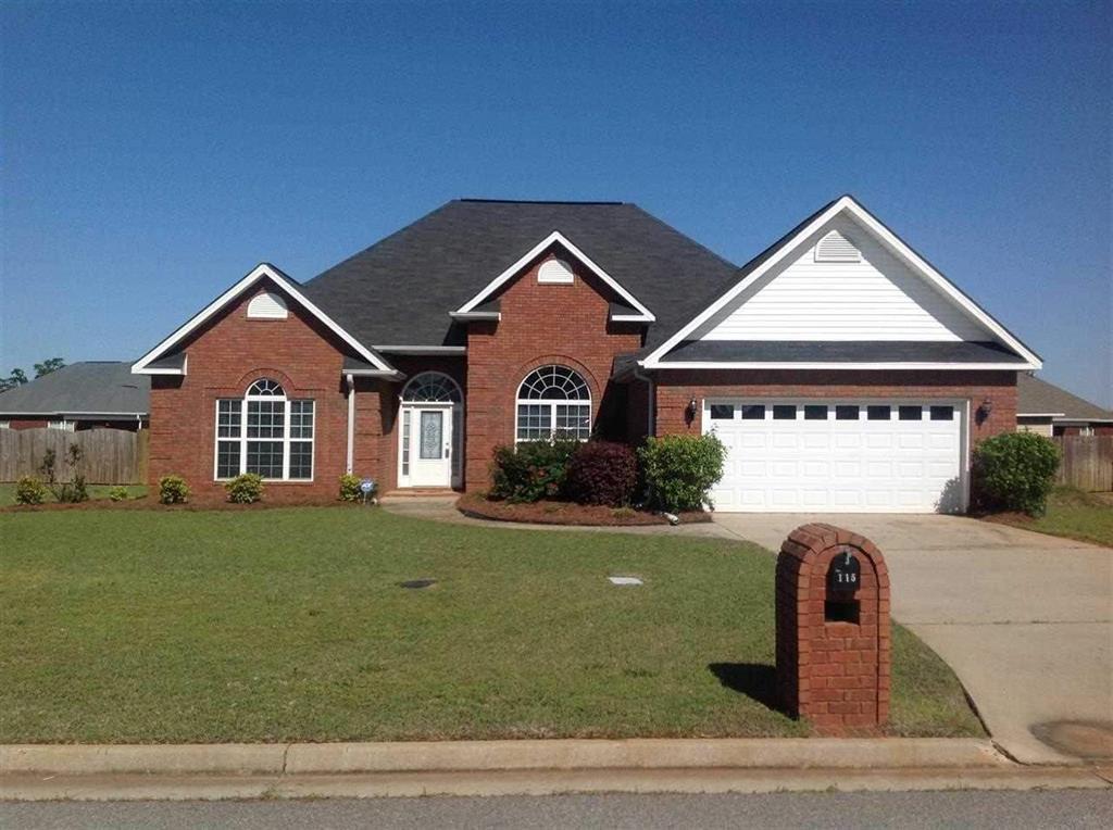 115 Daventry Ln, Warner Robins, GA 31088 photo 1
