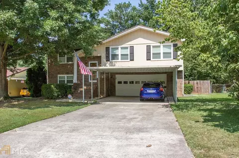 6511 Bobolink Ct, Rex, GA 30273 photo 1