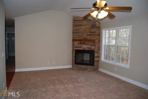 164 Eastwinds Dr, Cornelia, GA 30531 photo 2