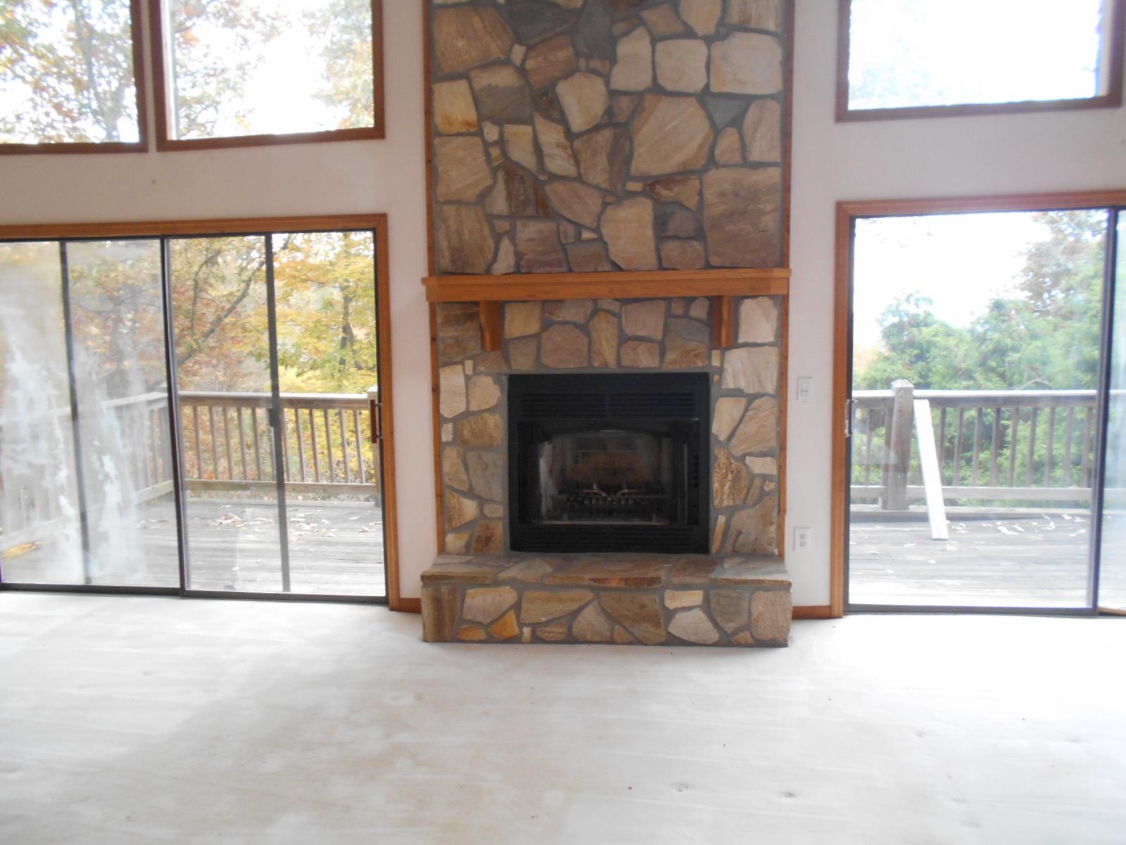 490 Timberwood Dr, Marble, NC 28905 photo 5