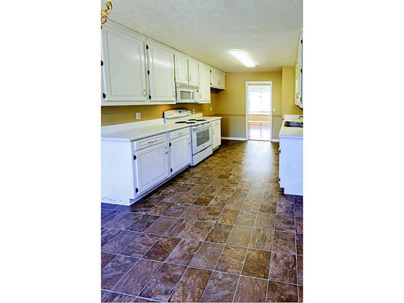 190 Cole Cir, Bethlehem, GA 30620 photo 10