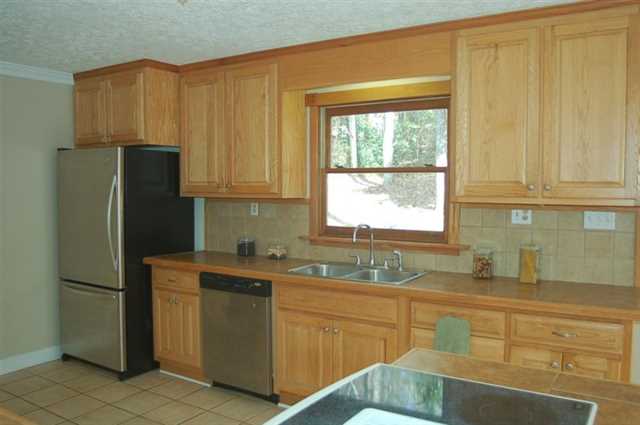 724 Ridgewood Dr, Pendergrass, GA 30567 photo 7