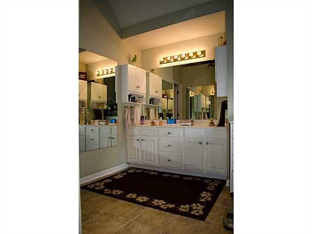 430 Starfire Ct, Suwanee, GA 30024 photo 8