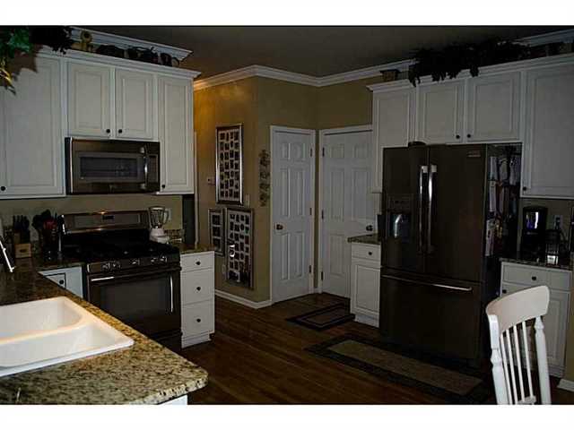 430 Starfire Ct, Suwanee, GA 30024 photo 3
