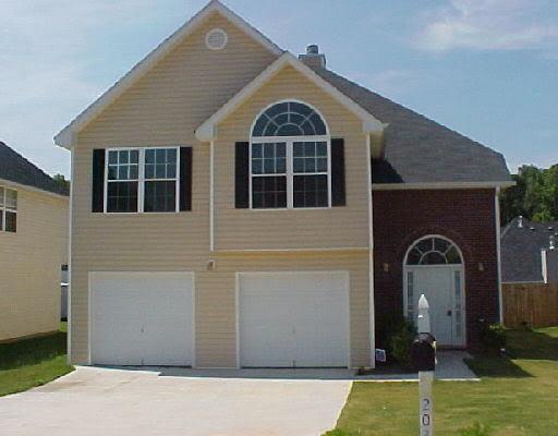 2037 Registry Dr, Hampton, GA 30228 photo 1