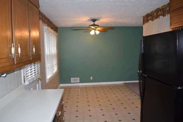 2304 Post Oak Dr, Duluth, GA 30097 photo 6