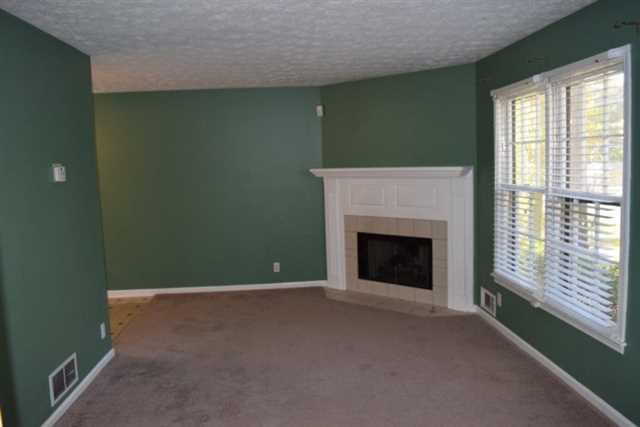 2304 Post Oak Dr, Duluth, GA 30097 photo 3