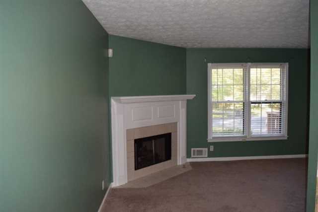 2304 Post Oak Dr, Duluth, GA 30097 photo 4