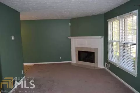 2304 Post Oak Dr, Duluth, GA 30097 photo 3