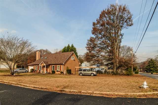 6045 Amberly Rd, Rex, GA 30273 photo 24