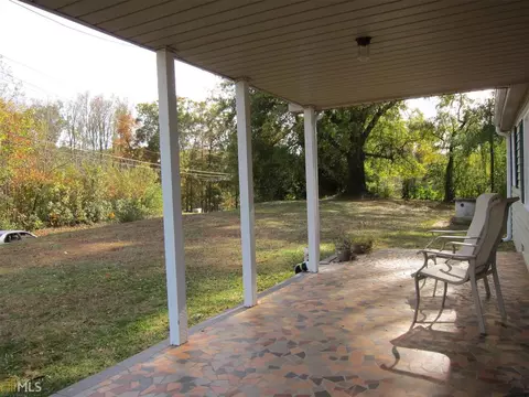 1631 J Warren Rd, Cornelia, GA 30531 photo 2