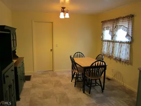 1631 J Warren Rd, Cornelia, GA 30531 photo 5