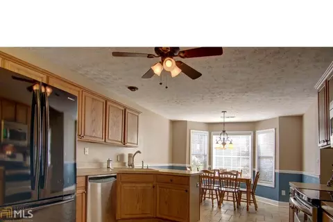 85 Berkshire Pass, Covington, GA 30016 photo 14