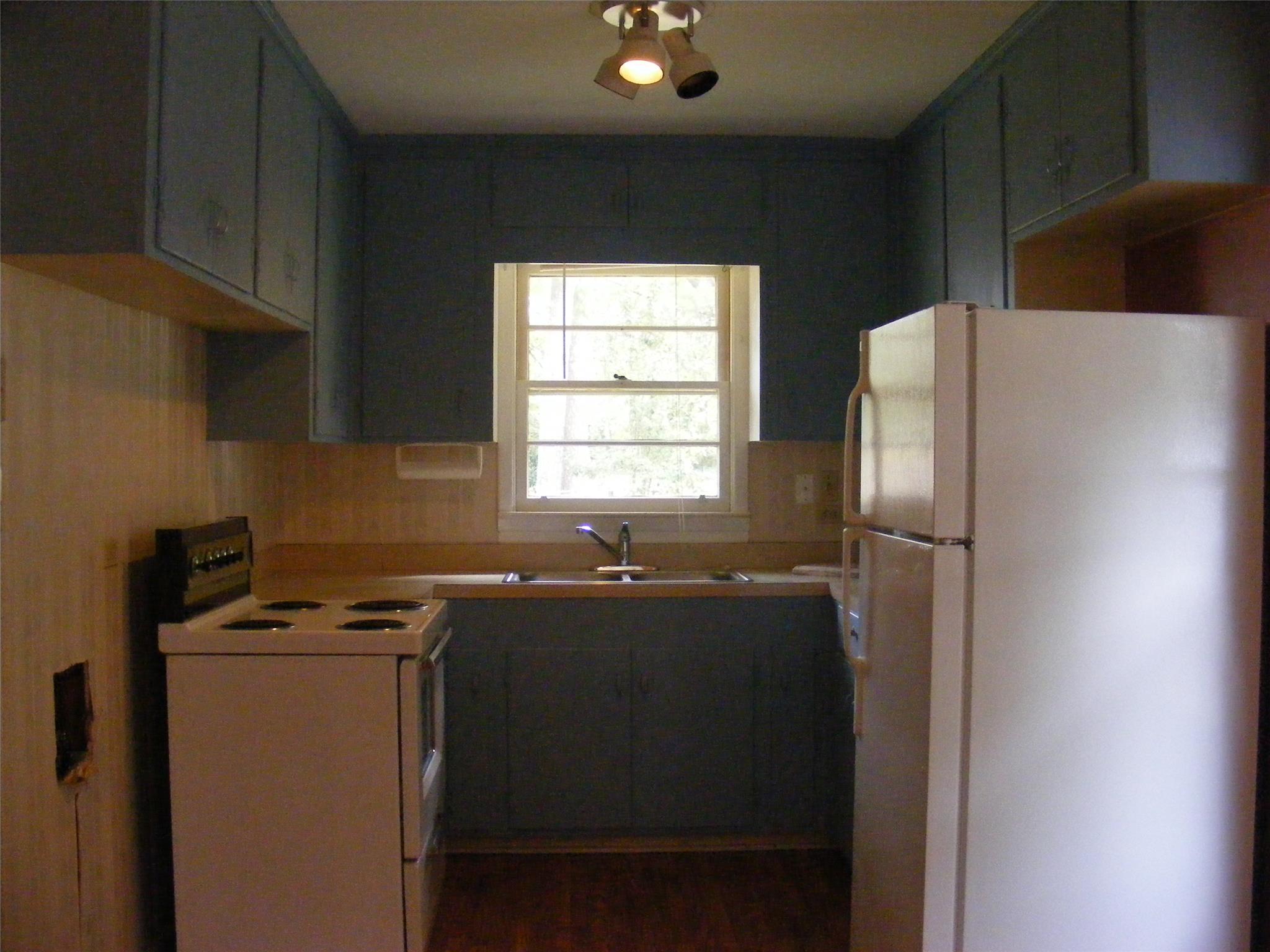 128 Pine Cir, Winder, GA 30680 photo 9