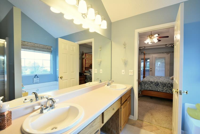 3295 Windgate Dr, Buford, GA 30519 photo 13