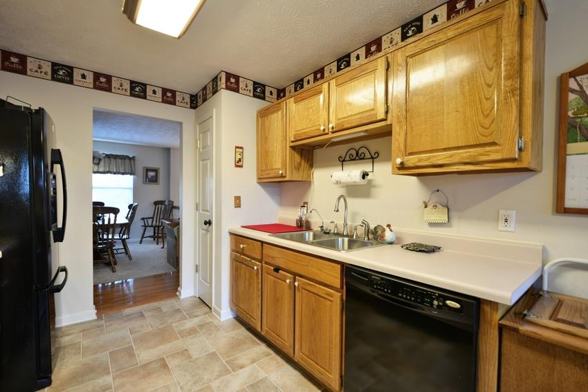 3295 Windgate Dr, Buford, GA 30519 photo 7