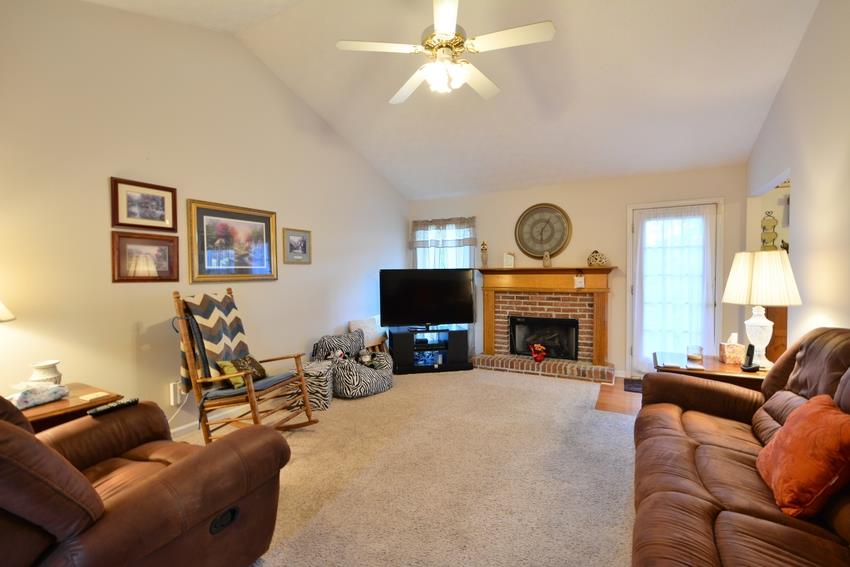 3295 Windgate Dr, Buford, GA 30519 photo 3