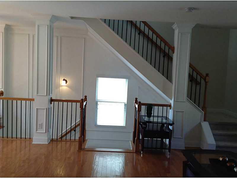 2730 Blakely Dr, Suwanee, GA 30024 photo 4