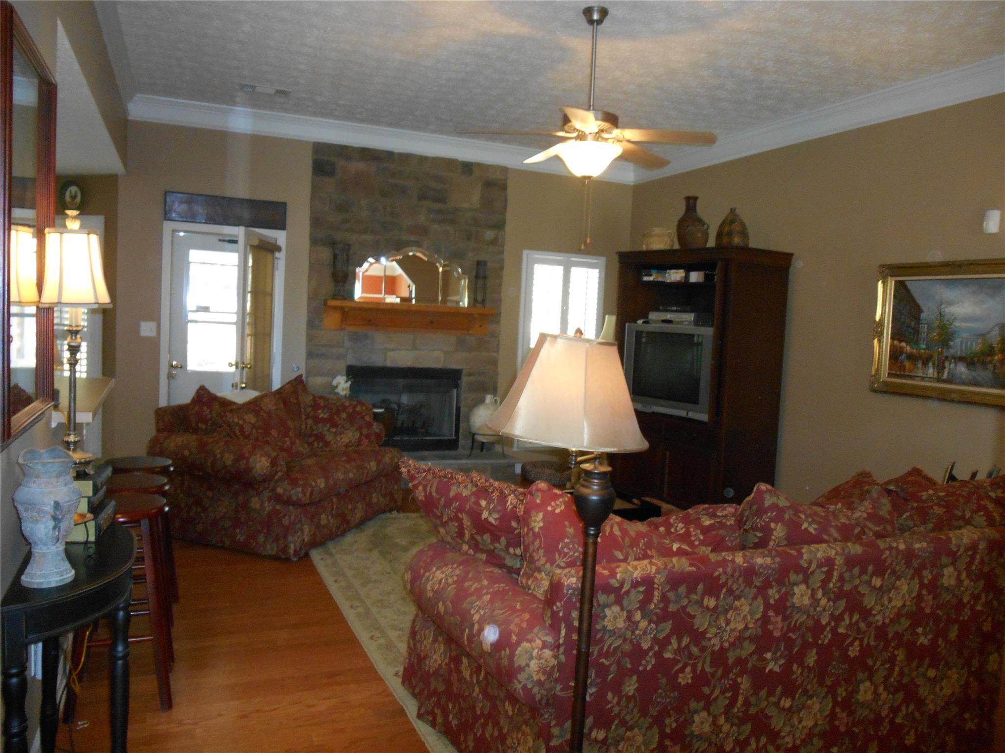 105 Wexford Dr, Lagrange, GA 30240 photo 2